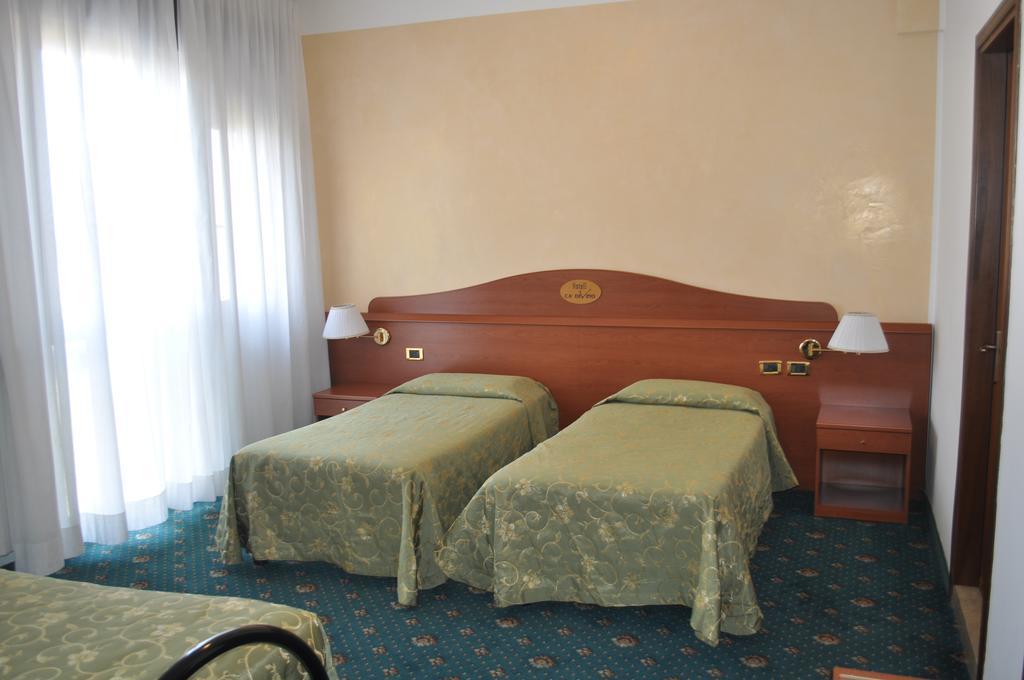 Hotel Castellani Vicenza Camera foto